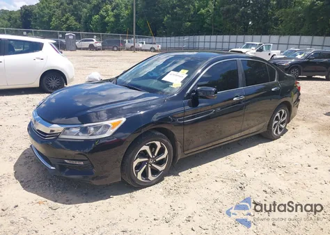 2017 Honda Accord Ex z USA, uszkodzony, nr VIN 1HGCR2F00HA035778